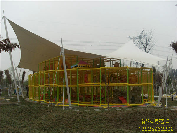 膜結(jié)構(gòu)車棚